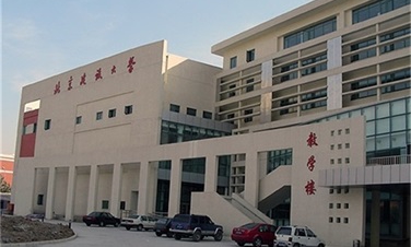 福澤萬(wàn)千學(xué)子，碧淶學(xué)?？諝庠礋崴畽C(jī)成校園熱水新選擇